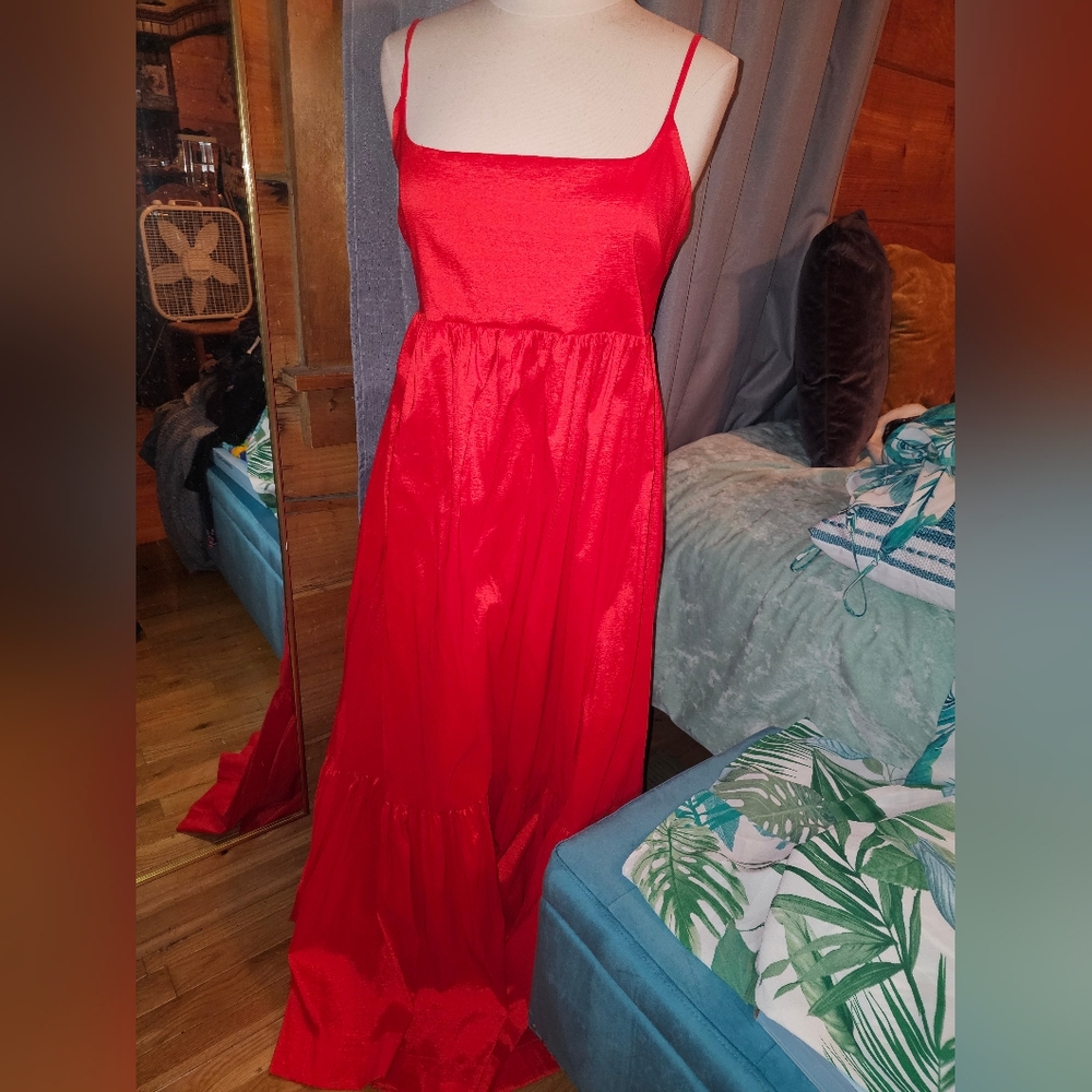 Abercrombie & Fitch Vibrant Red Maxi Dress